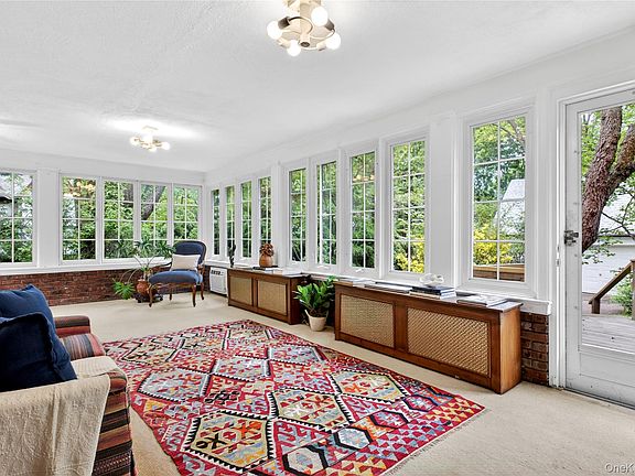 5th image of 10 Crescent Road
