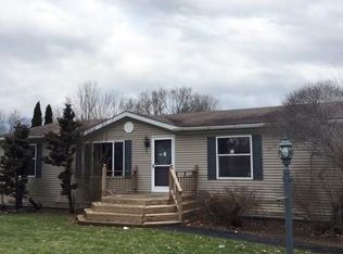 5186 Tuckaho Dr, Andover, OH 44003
