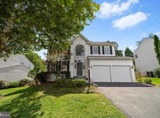 46999 Bainbridge Pl, Sterling, VA 20165