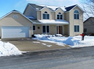 1210 Primrose Ln, Lancaster, WI 53813