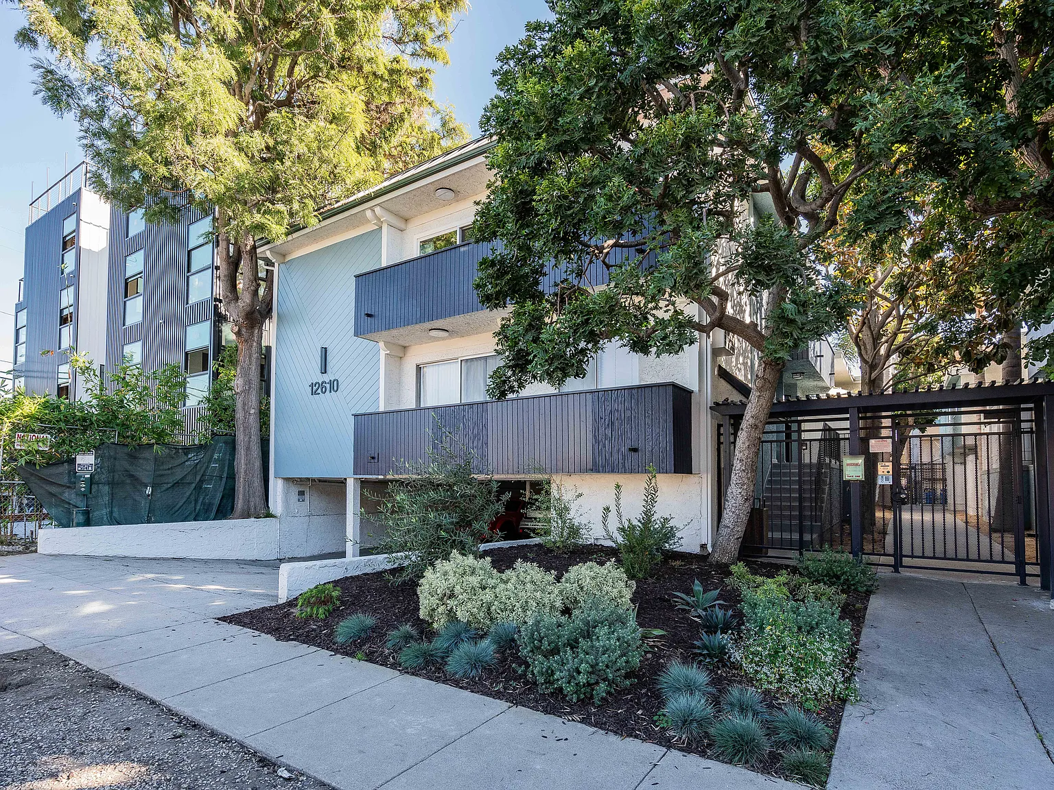 12610 - 12626 Mitchell — Photo 1