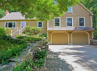 106 Woodside Rd, Franklin, MA 02038