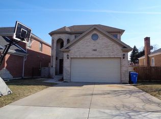 7405 W Winnemac Ave, Harwood Heights, IL