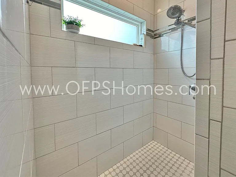 8738 El Paseo St — Photo 13