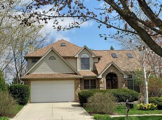 426 Windsor Dr, Oswego, IL