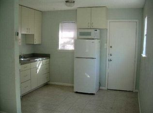 1137 1/2 Poquito St APT B, Austin, TX 78702