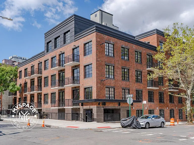 77 Hudson Ave #3 — Photo 14