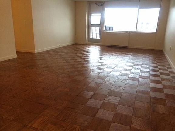 4th image of 101 Monmouth St APT 412