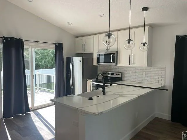 122 Palmer St — Photo 1