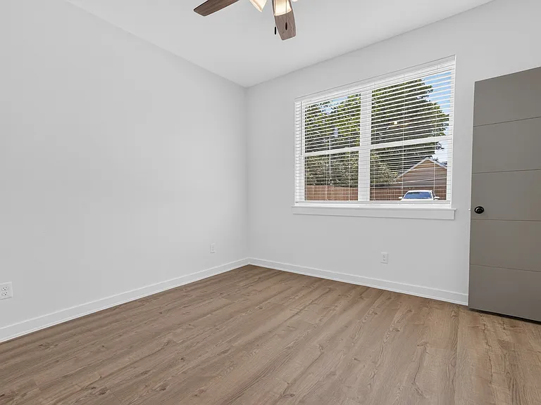 3312 S University Dr #12 — Photo 21