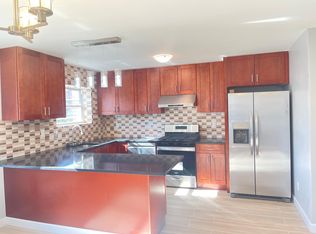 7620 60th Rd, Middle Village, NY 11379