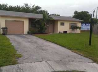 301 SW 3rd St, Boca Raton, FL 33432