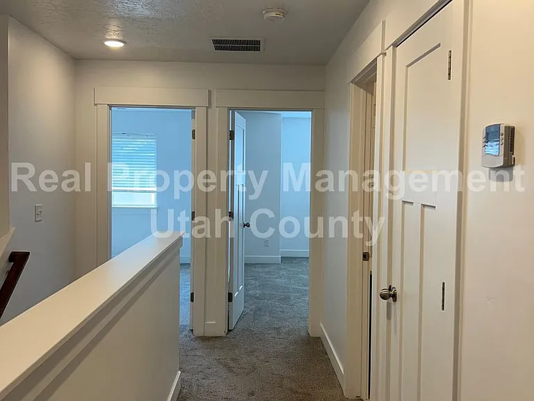 10863 N Sandstone Way — Photo 12