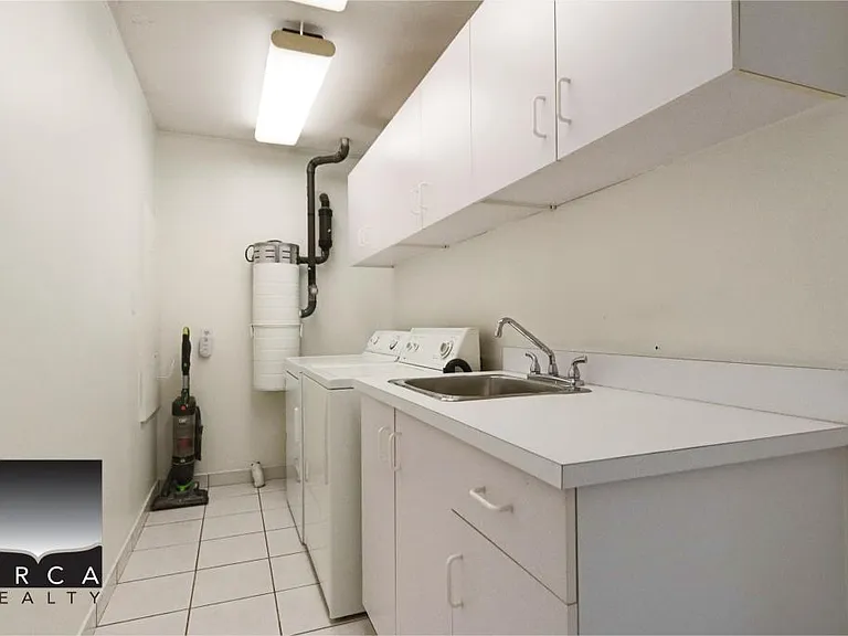 6400 Dakota Dr — Photo 22