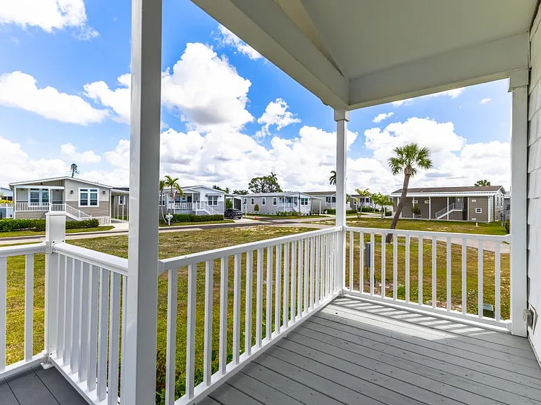 12581 Spring Meadow Dr — Photo 18