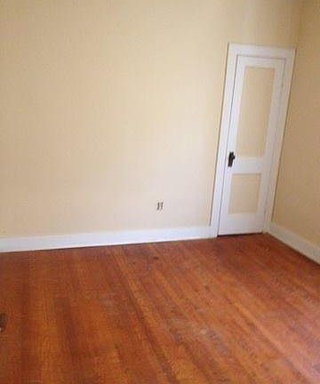 4th image of 638 Price Ave