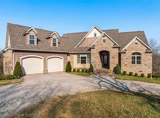 1011 E Uniontown St, Van Buren, AR 72956