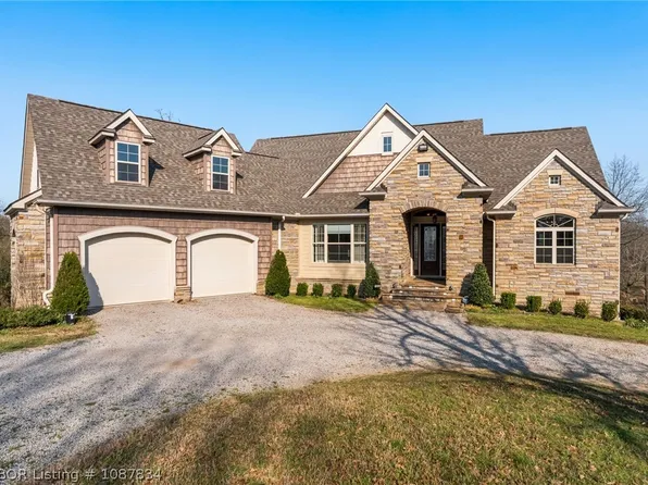 1011 E Uniontown St, Van Buren, AR 72956