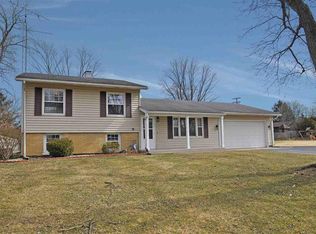 52292 N Ironwood Rd, South Bend, IN 46635