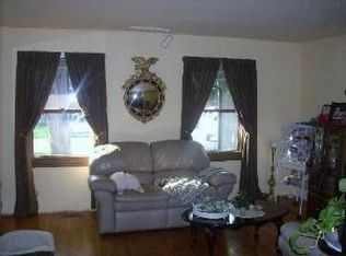 193 Forest Ave, Lake Zurich, IL 60047