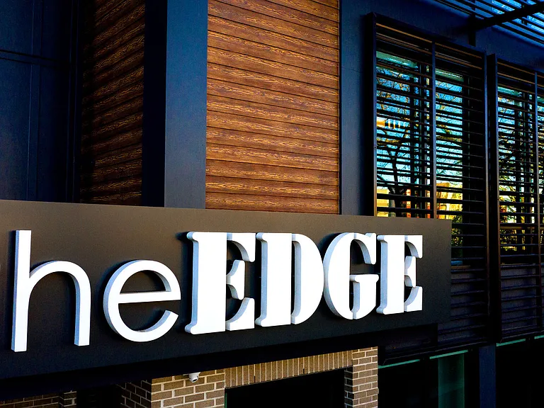 The Edge — Photo 36