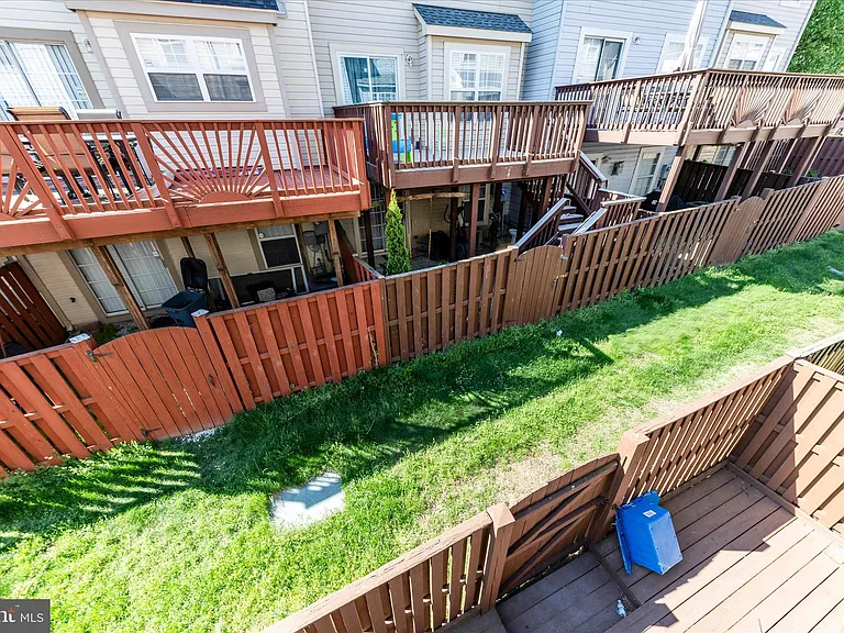 9215 McCarty Rd — Photo 29