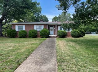 1402 Sussex Ln, Salisbury, NC 28144