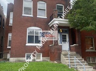 2622 Accomac St #2F, Saint Louis, MO 63104
