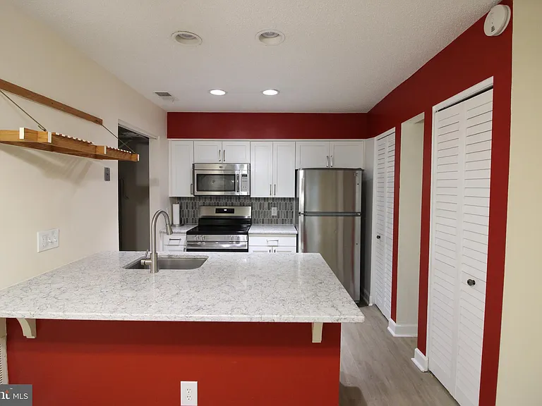 3151 Anchorway Ct #H — Photo 1