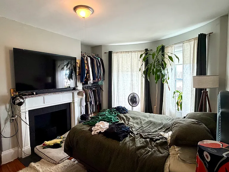 108 Winthrop Rd #5 — Photo 16