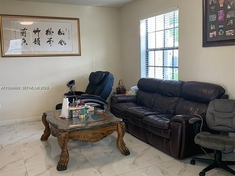 3551 W 89th Pl — Photo 3