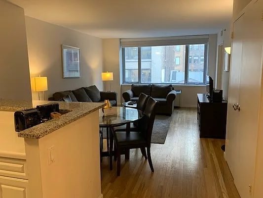 Rented by UDR | media 44