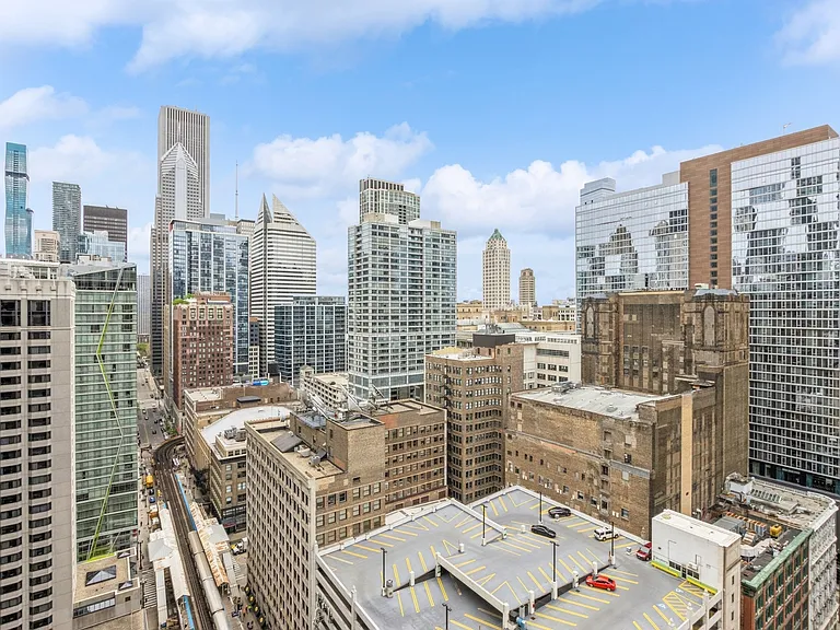 200 N Dearborn St #2803 — Photo 11