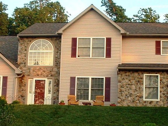 Front view of house from street