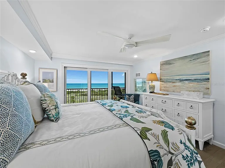420 Beach Rd #502 — Photo 17
