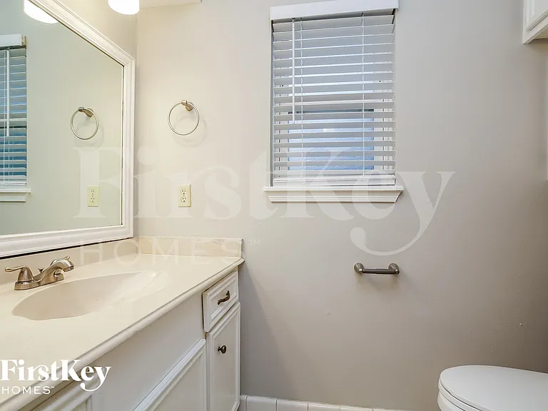 17322 Tall Cypress Dr — Photo 13