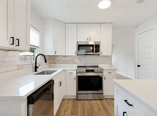 504 Davis St, Gainesville, TX 76240