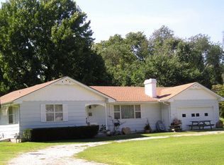 2025 Garfield Ave, Baxter Springs, KS 66713
