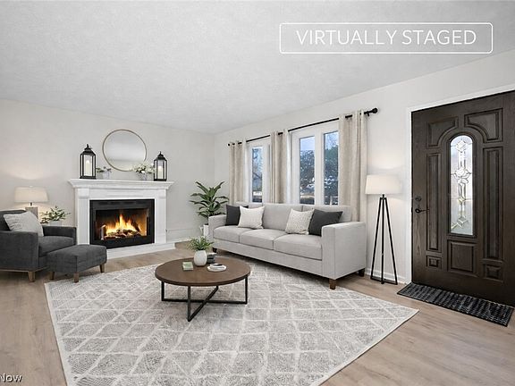 4th image of 401 Columbia Rd