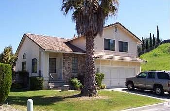 1st image of 5558 Woodview Dr
