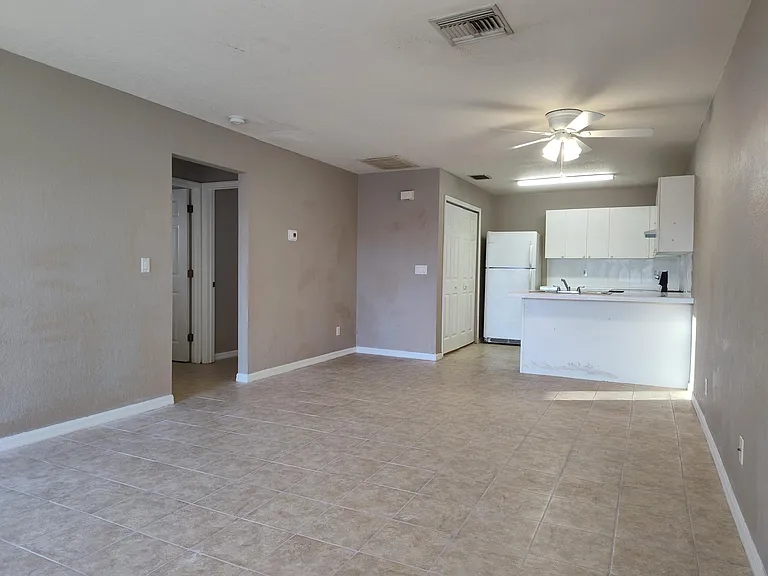 3753 SW Santa Barbara Pl #C — Photo 16