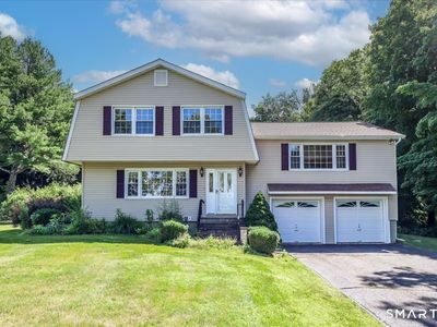 16 Greta Drive, Danbury, CT, 06810