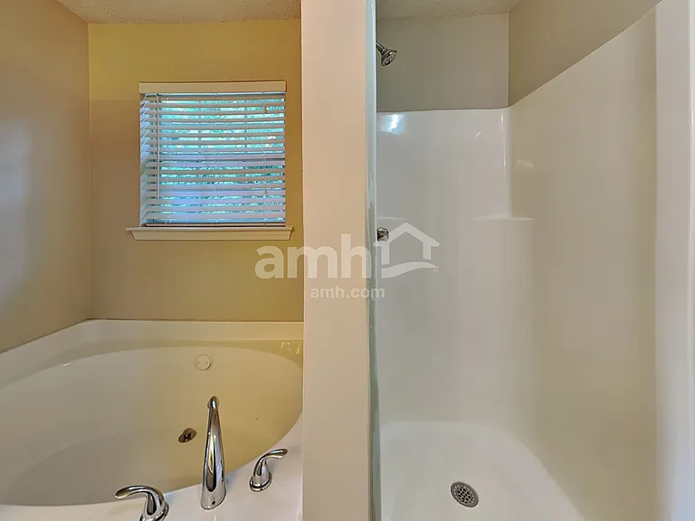 4075 Angels Dr — Photo 12