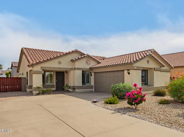 15955 W WOODLANDS Avenue, Goodyear, AZ 85338