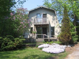 1 Pavilion Ave, South Burlington, VT 05403