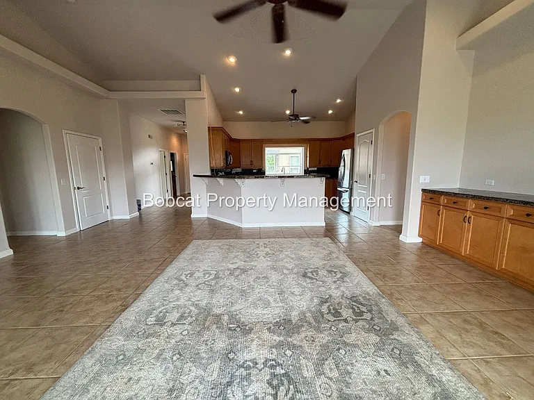 963 Ranchview Cir — Photo 23