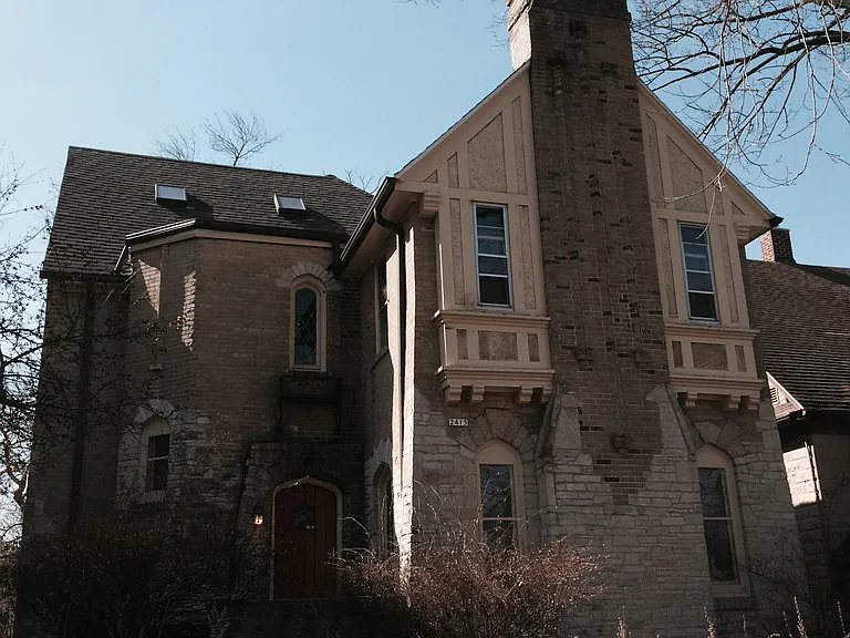 2415 E Stratford Ct #3 — Photo 5
