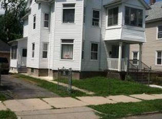 32 Malden St, Springfield, MA 01108