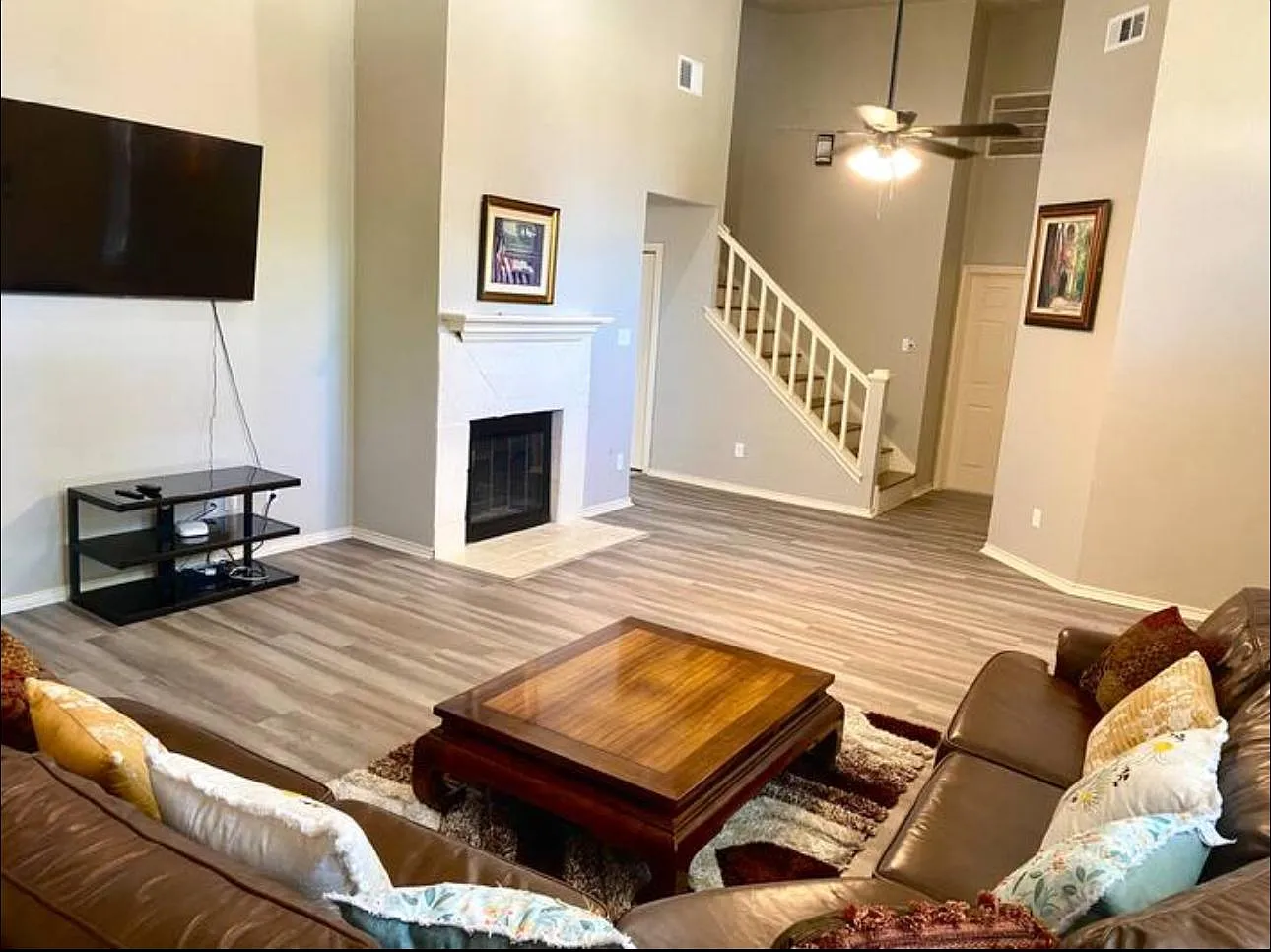 4 bed, 2.0 bath, 1957 sqft, $841 — Photo 3