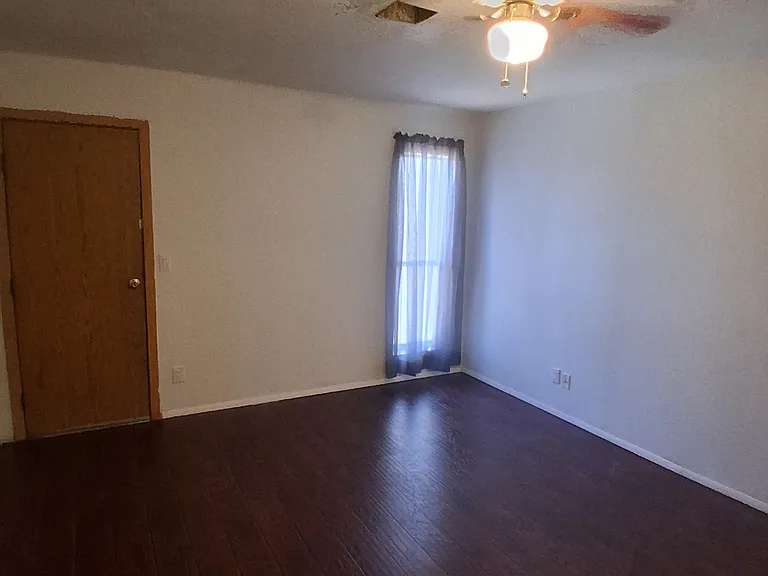 2961 Country Manor Ln — Photo 15